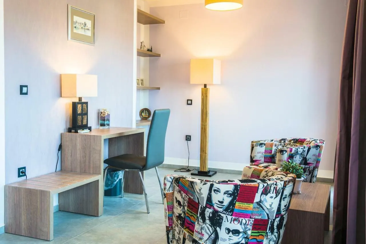 Anikol Apartments 1 Selce Croatia